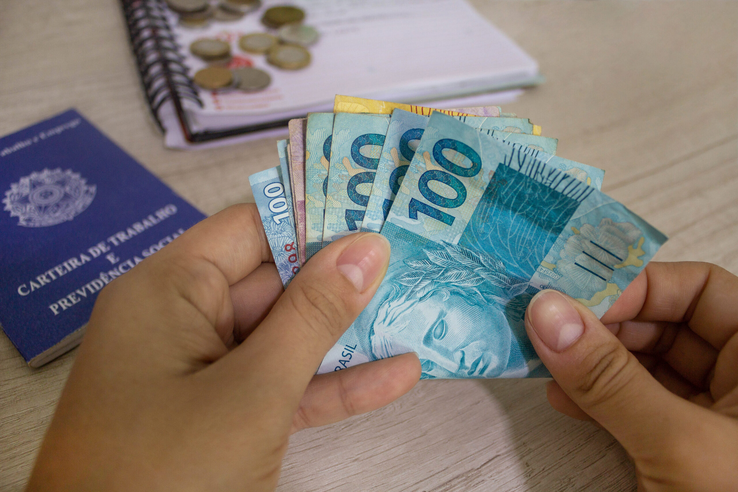 STF decidirá se 13º proporcional sobre aviso prévio indenizado integra base de contribuição previdenciária